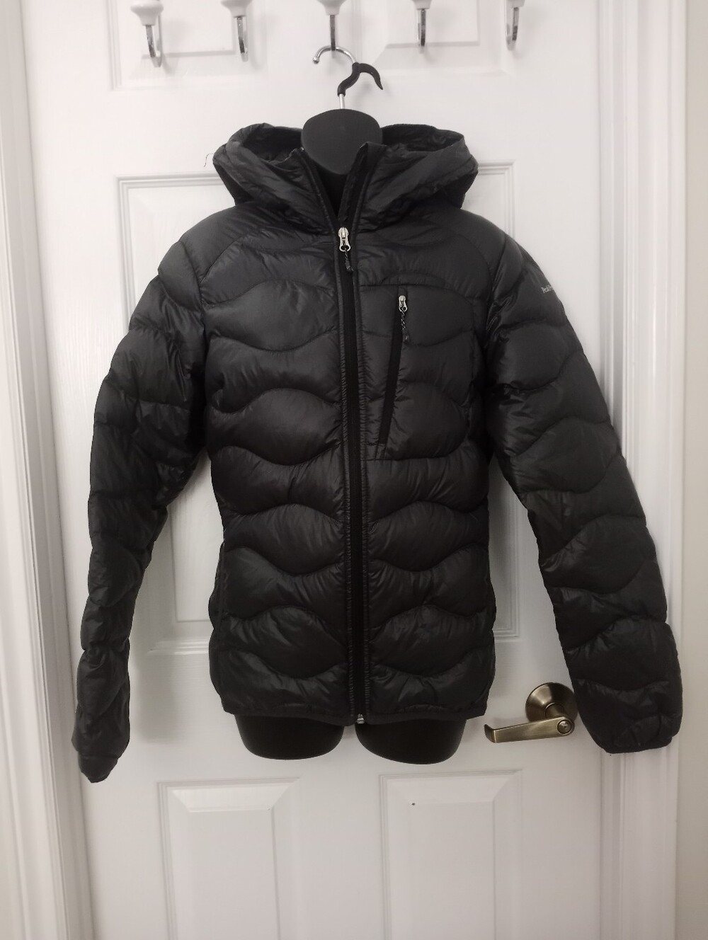 PEAK PERFORMANCE HELIUM Lightweight Duck Down Puffer Jacket